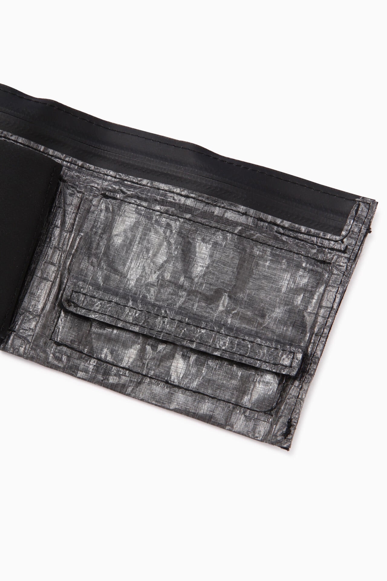 UL wallet with Dyneema® | goods | and wander ONLINE STORE