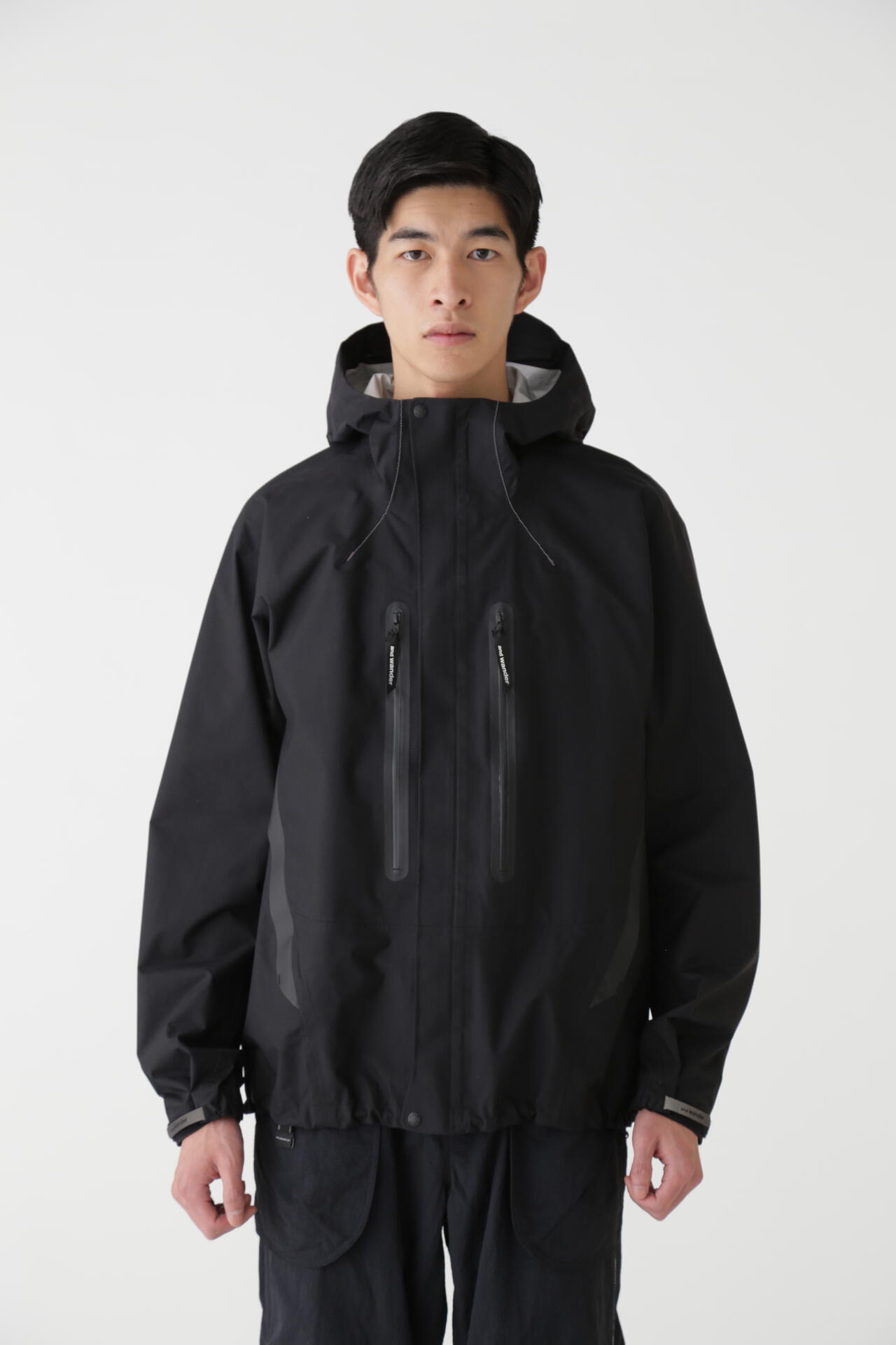 2.5L hiker rain jacket | outerwear | and wander ONLINE STORE