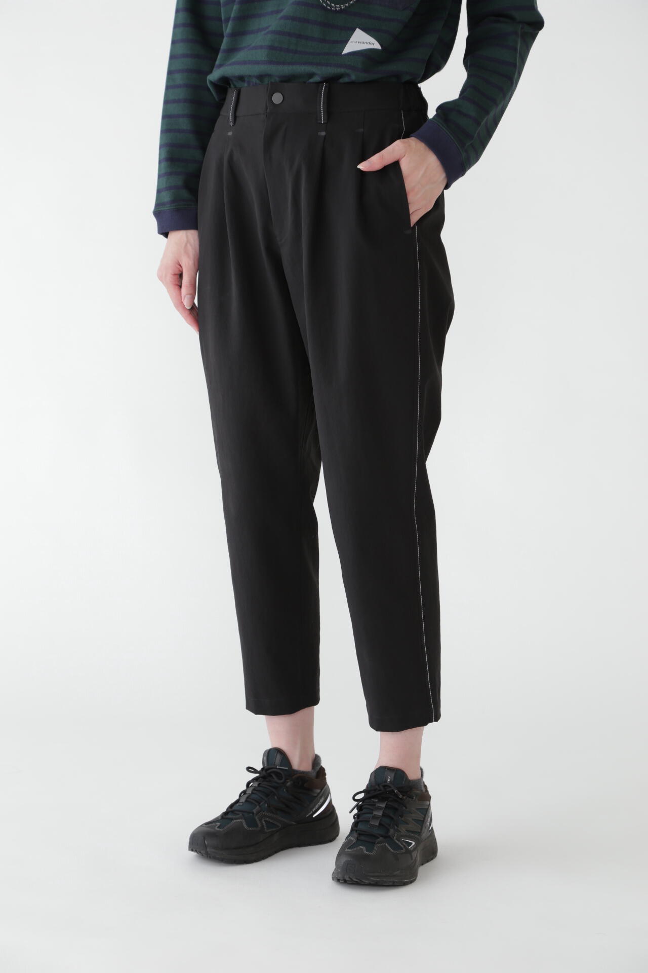 【PLAIN Tapered Stretch pants】black/ボトムス/サイズ:S/ポリエステル 100%/日本製/公式 アンドワンダー