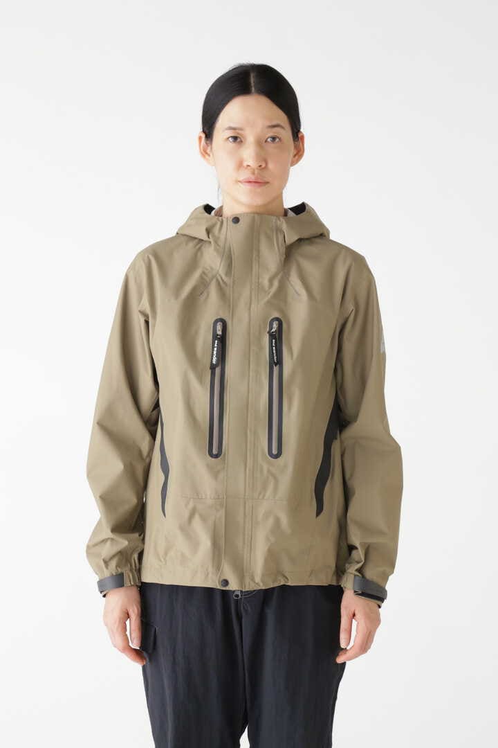 2.5L hiker rain jacket