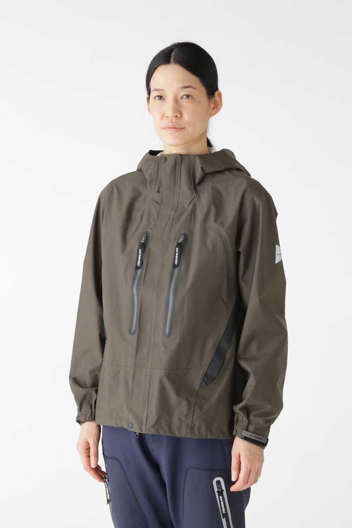 2.5L hiker rain jacket