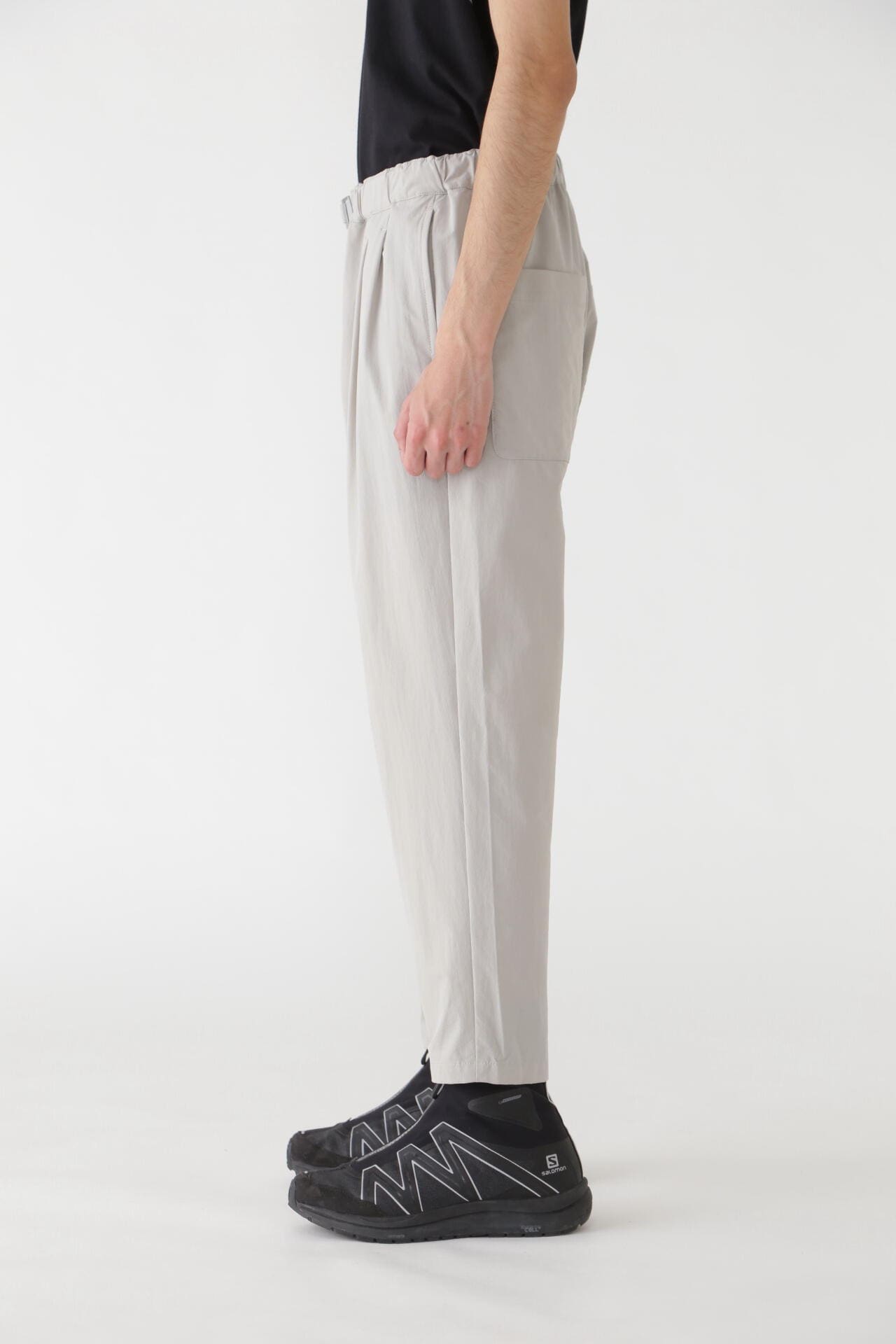 light w cloth pants