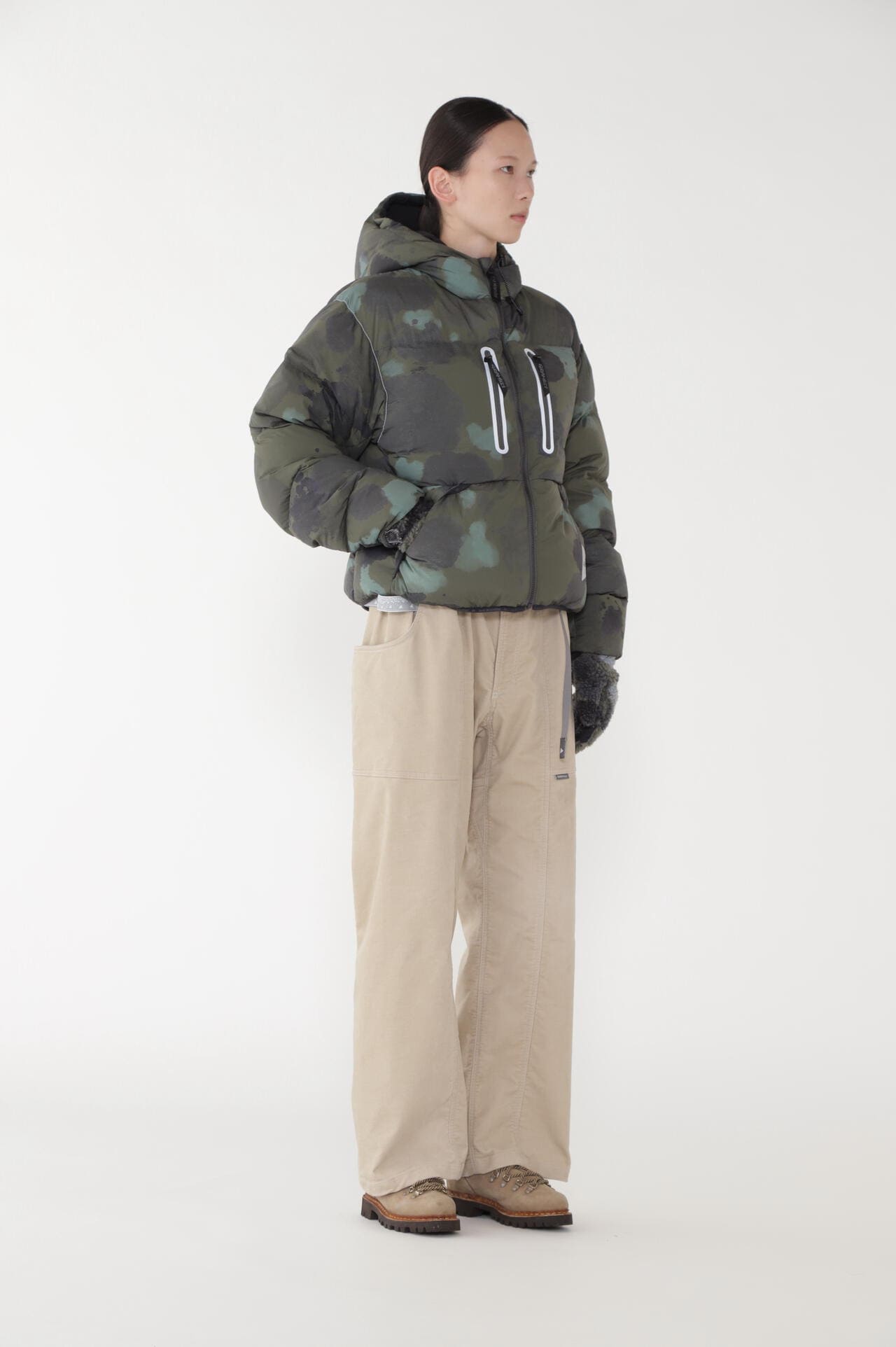 GRAMICCI × and wander JQ tape corduroy gadget pant