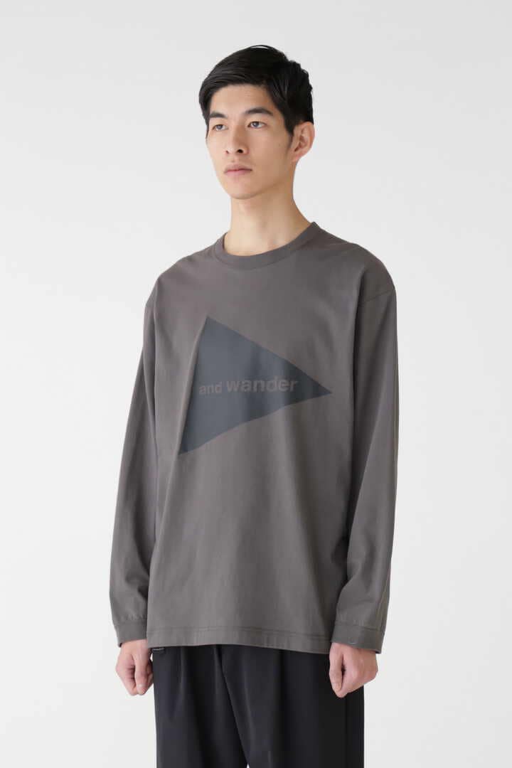 and wander logo LS T