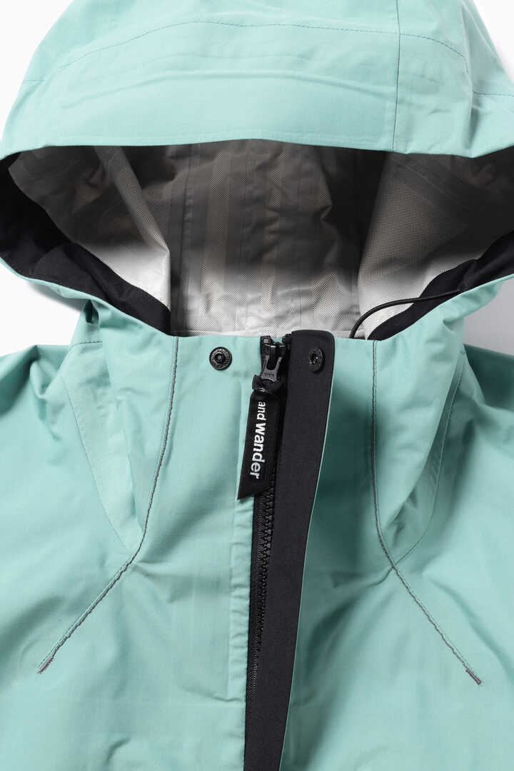 2.5L hiker rain jacket