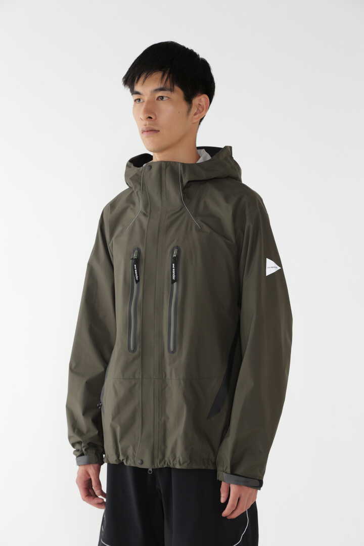 2.5L hiker rain jacket