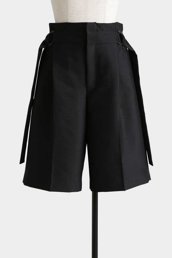 Belted Bermuda Pants