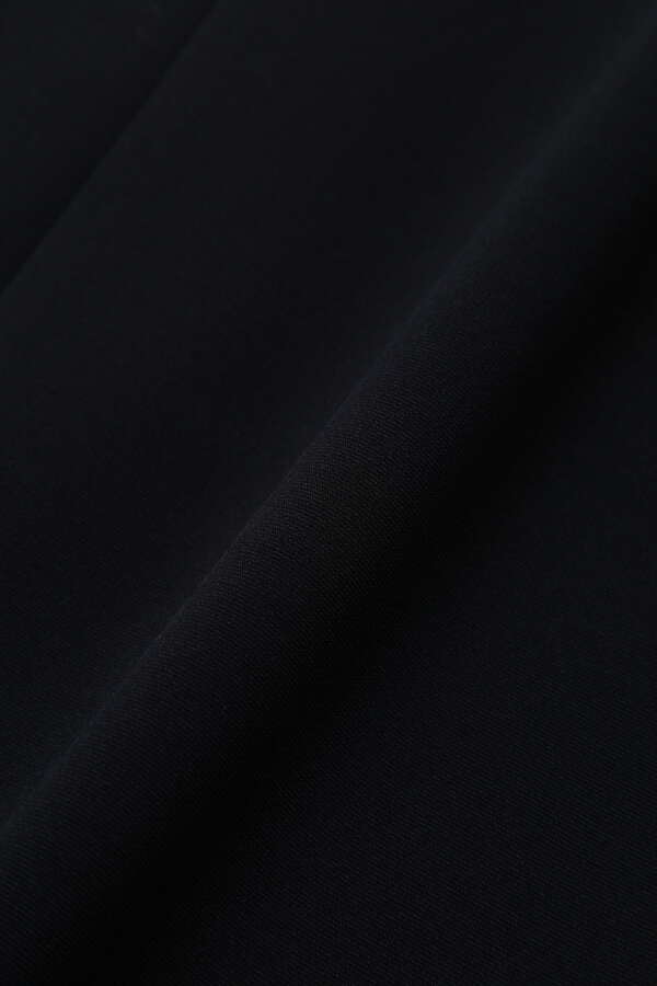 【BEYOND STYLES 大草直子さんセレクト商品】【TV着用】Highwaist I-Line Skirt