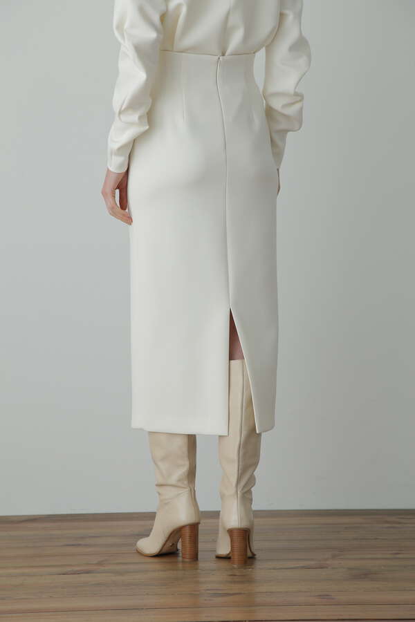 【BEYOND STYLES 大草直子さんセレクト商品】【TV着用】Highwaist I-Line Skirt
