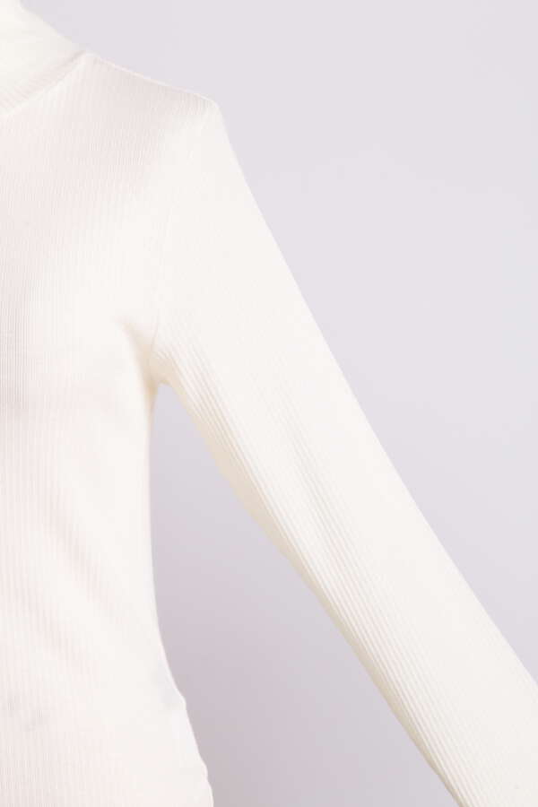 【TV着用】【GLOW 12月号掲載商品】Wool Jersey Turtleneck