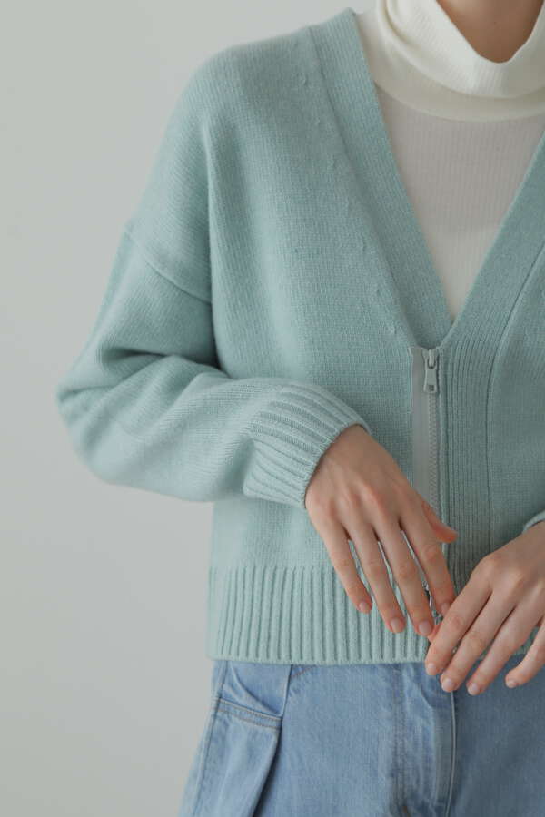 Wool Cropped Zip Up Cardigan