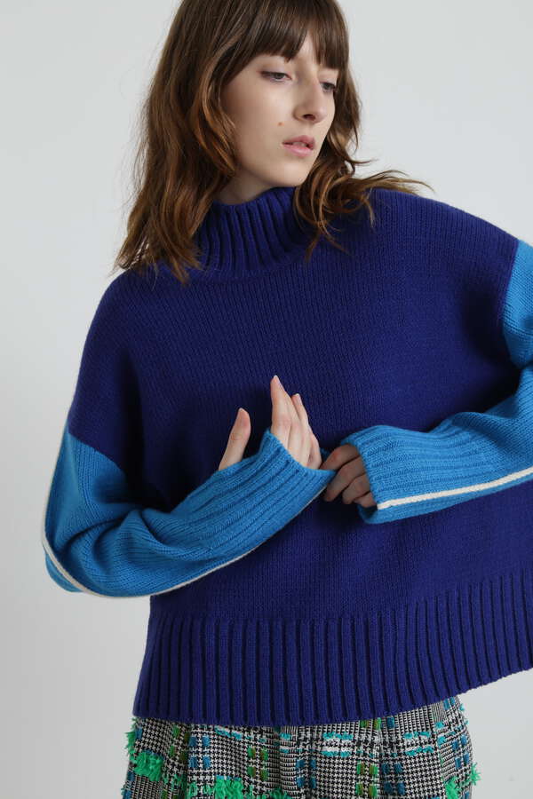 ☆ FASHIRU bulky high neck knit www.krzysztofbialy.com