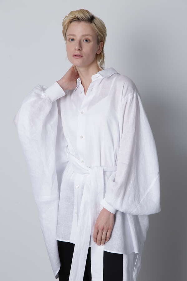 【Giselle 6月号掲載商品】Belted Big Silhouette Blouse