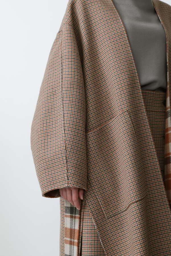 REVERSIBLE CHECK COAT