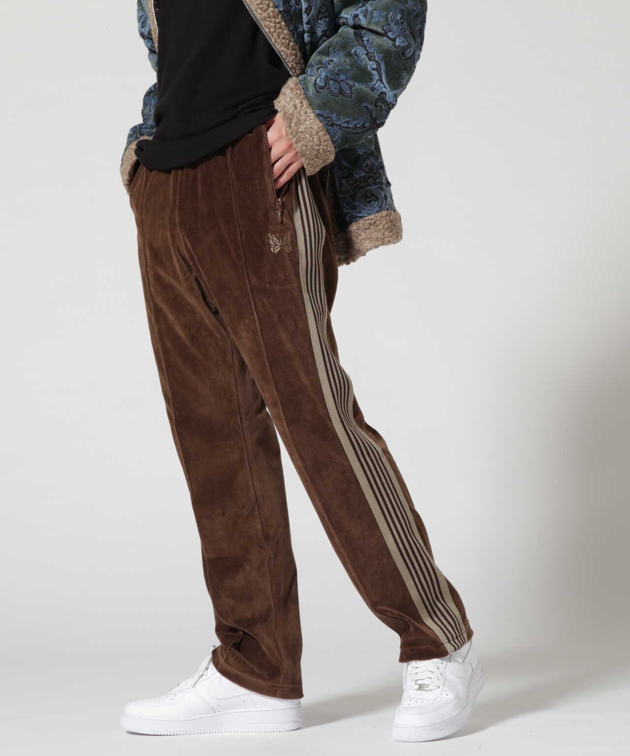 NEEDLES/ニードルズ Narrow Track Pant - C/Pe Velour | BEAVER ( ビーバー ) | US ONLINE  STORE（US オンラインストア）