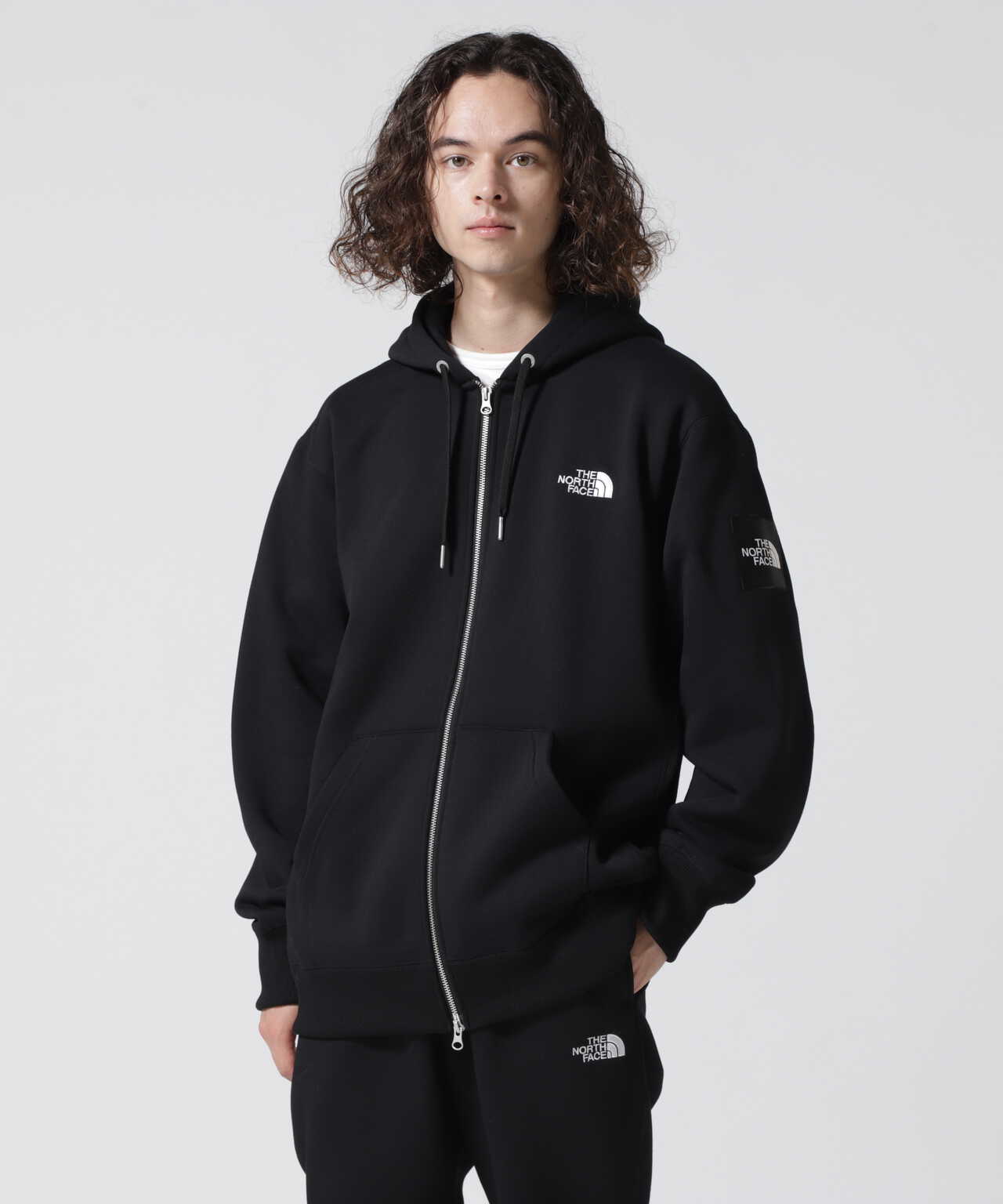 THE NORTH FACE スクエアロゴフルジップ NT62232 Z M