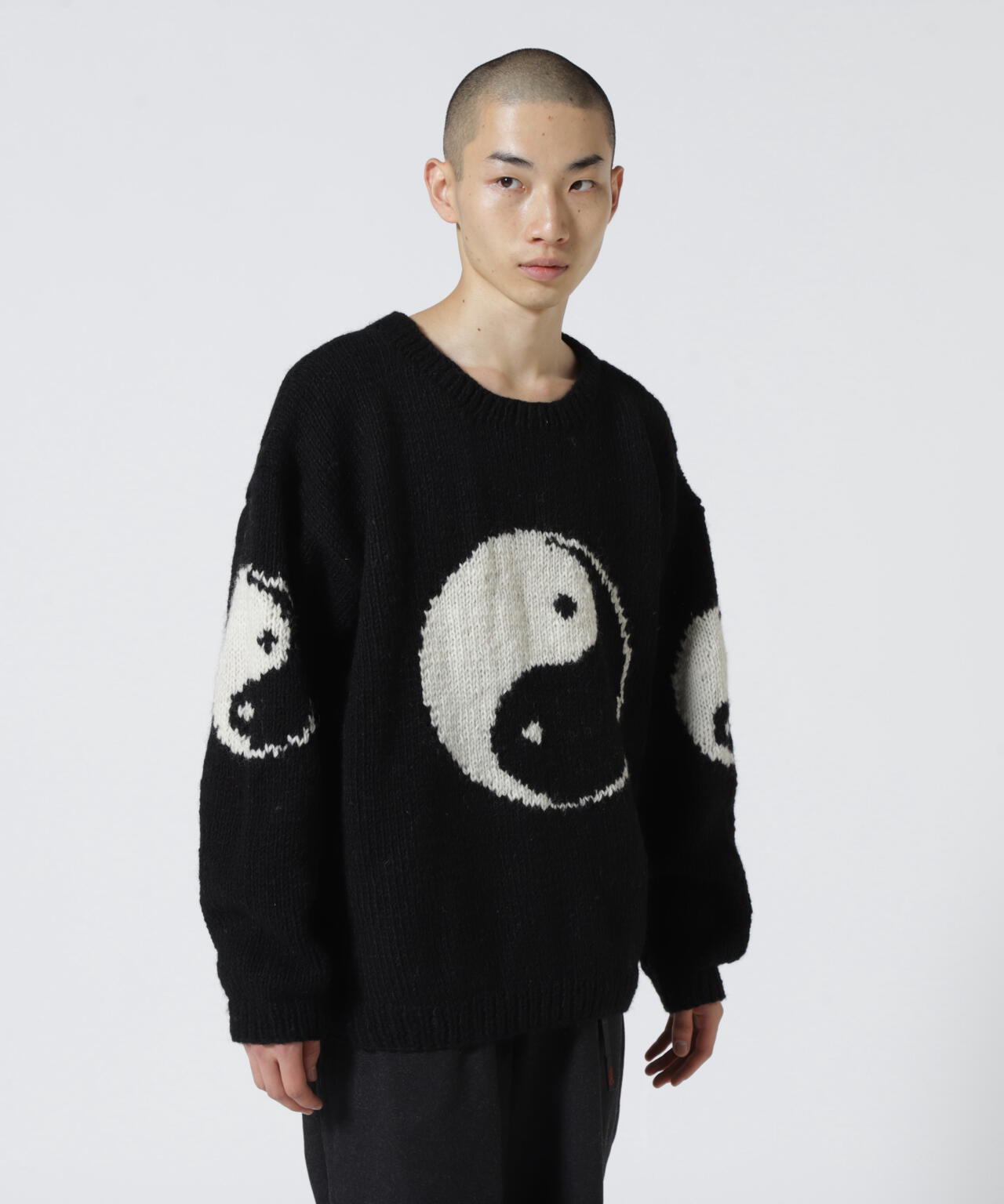 macmahon knitting mills/マクマホンニッティングミルズ BIG YIN u0026 YANG CREW NECK KNIT |  BEAVER ( ビーバー ) | US ONLINE STORE（US オンラインストア）