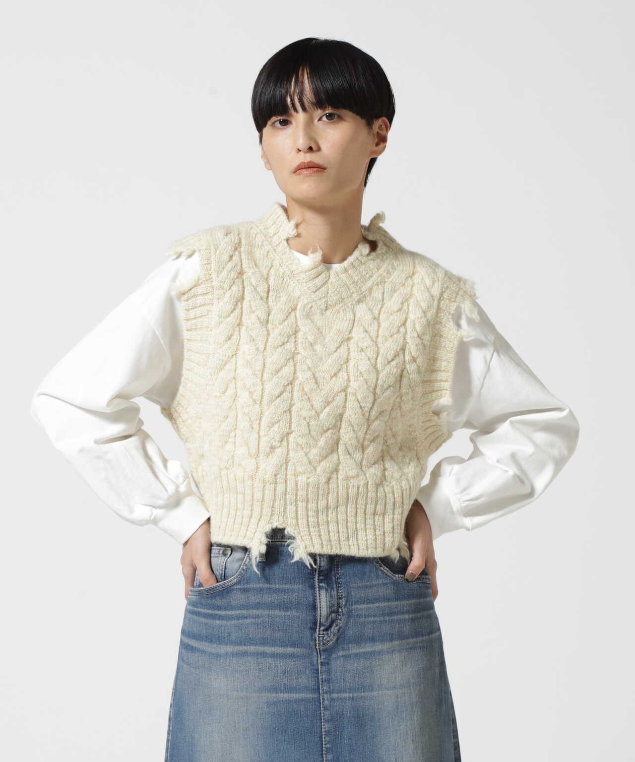 人気商品 ベスト/ジレ CandyStripper23aw CABLE DAMAGE KNIT VEST 