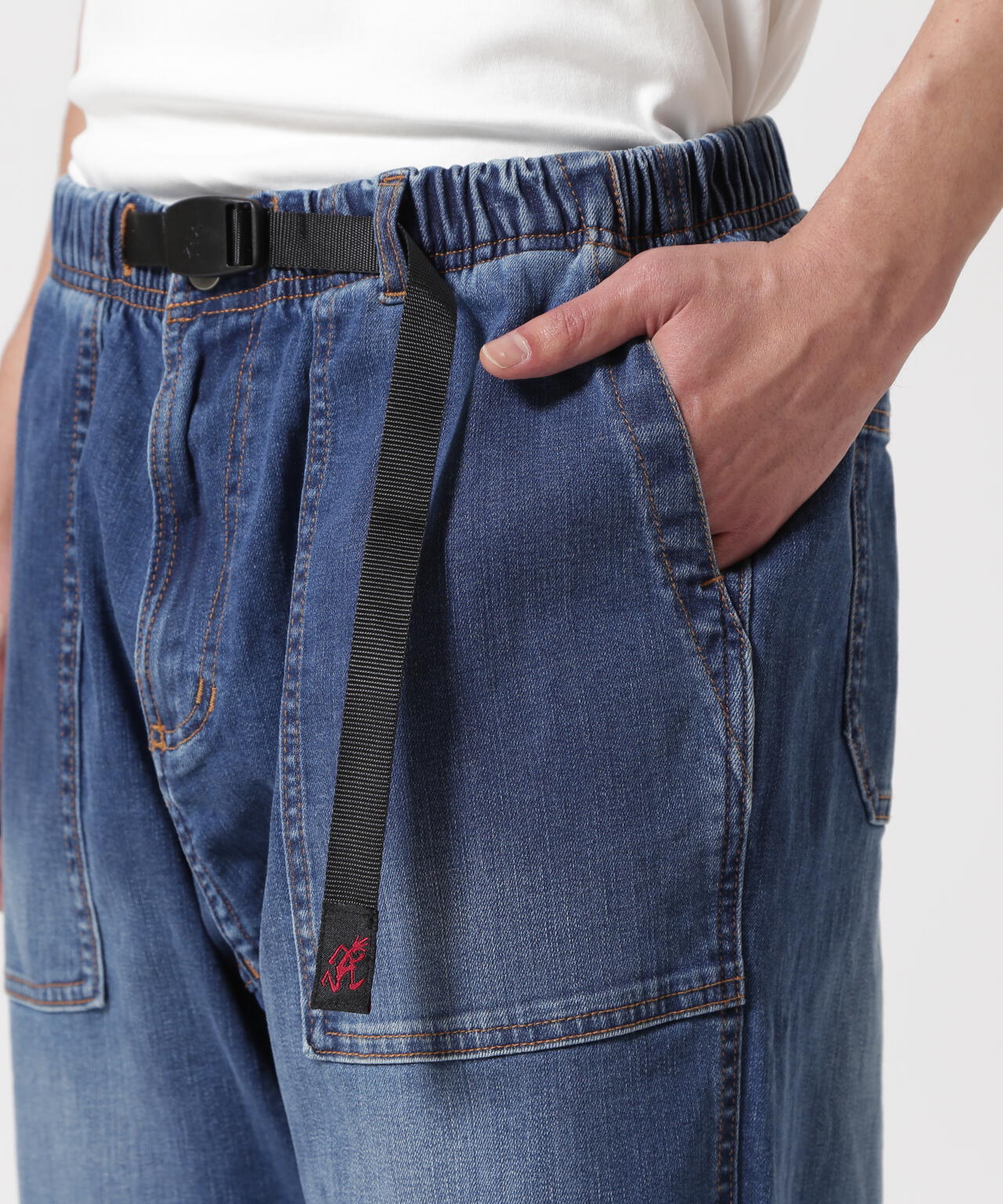 GRAMICCI STRETCH DENIM LOOSE TAPERED RIDGE PANT | BEAVER