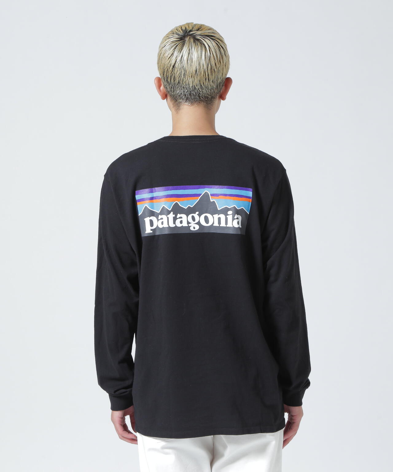 ◆PATAGONIA P-6 ロゴ ロングTシャツ / グレー Sサイズ