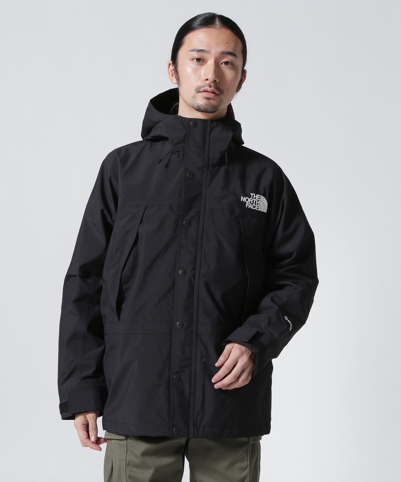 THE NORTH FACE ザノースフェイス MOUNTAIN DOWN JACKET GORE-TEX ...