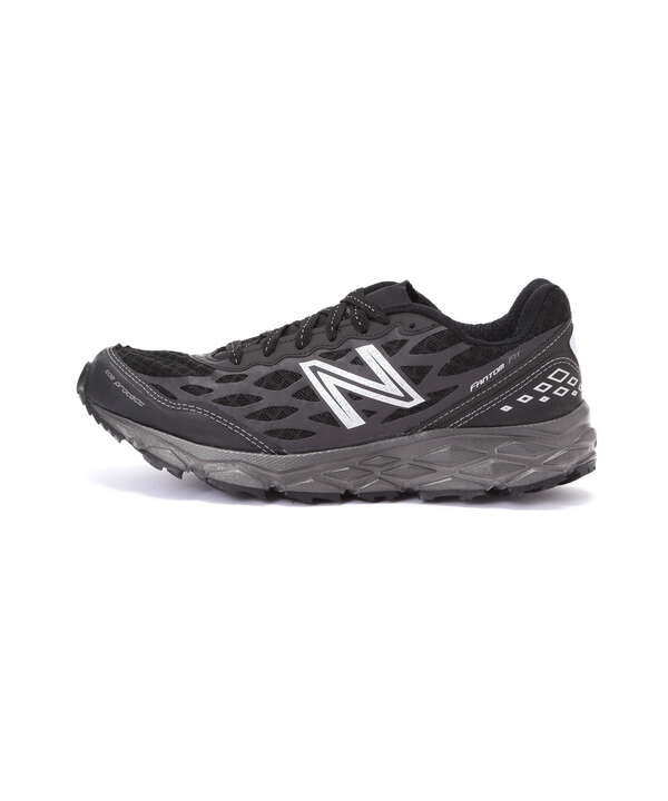 日本入荷名作 New Balance 950v2 靴