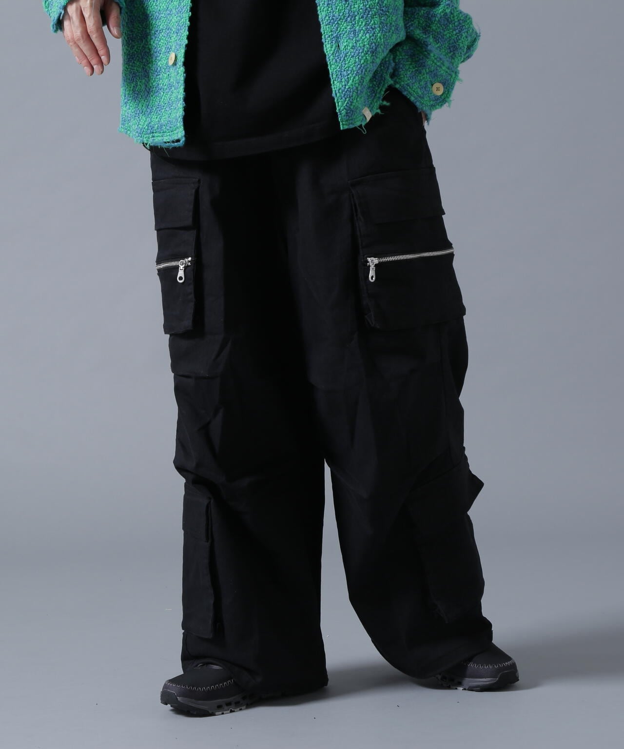 B omnivore/ビーオムニボー  W POCKET CARGO PANTS