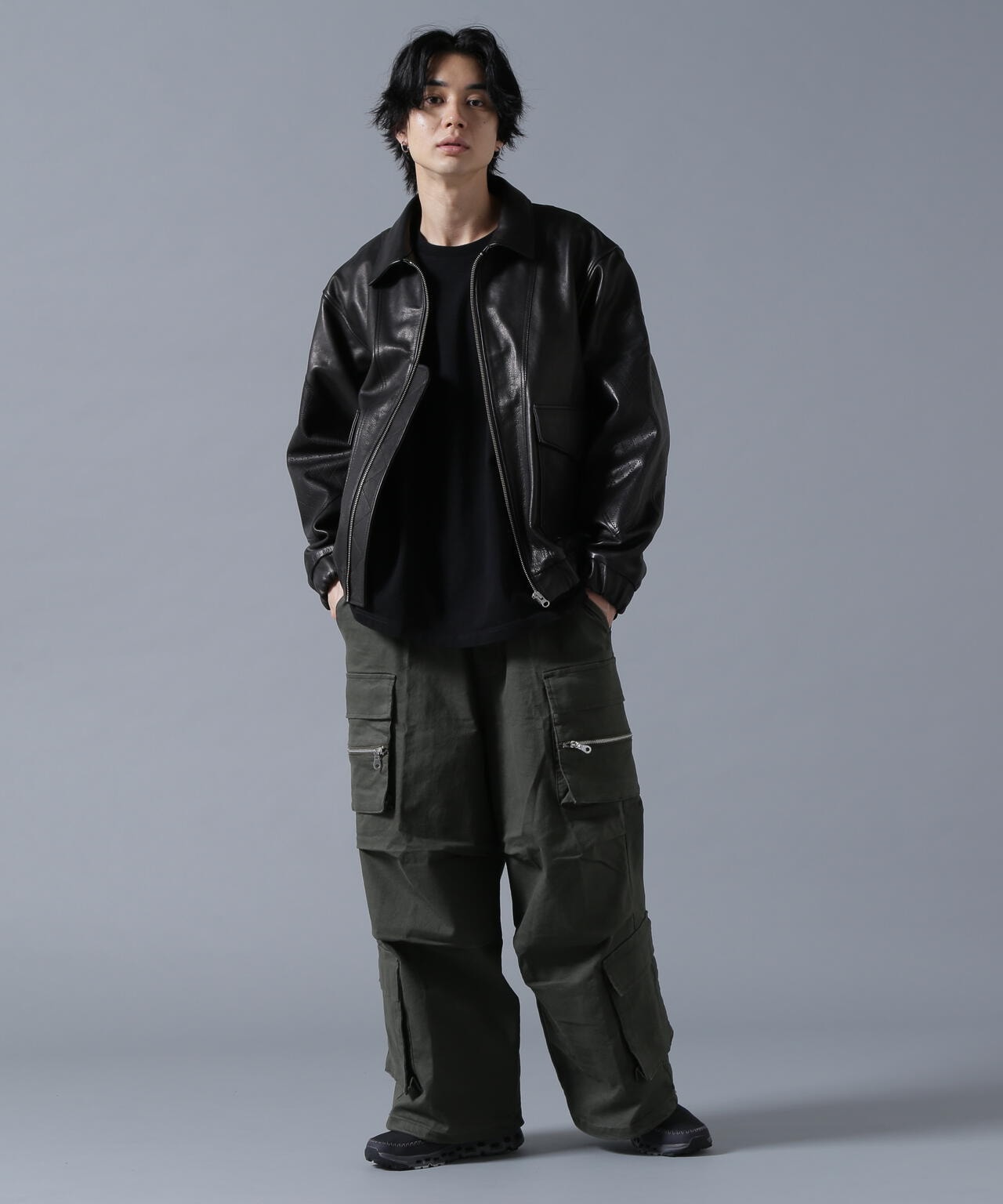 B omnivore/ビーオムニボー  W POCKET CARGO PANTS