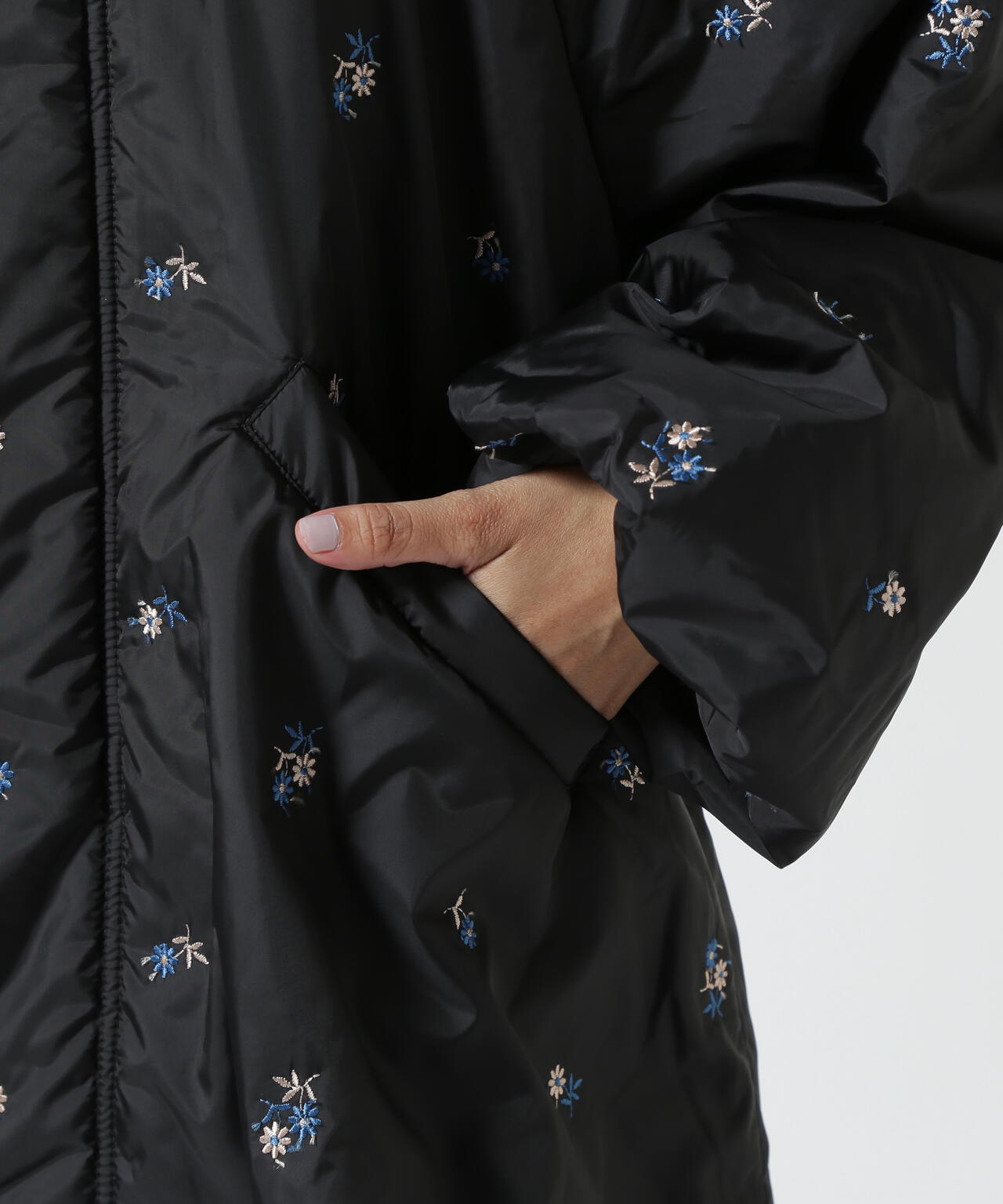 RHODOLIRION/ロドリリオン Padded Coat Floral Pattern Emb | BEAVER 