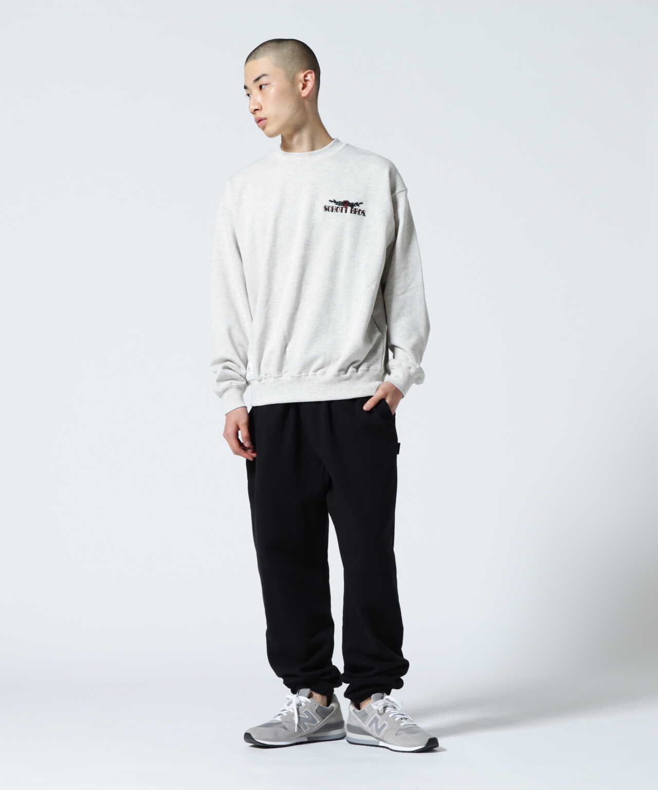 直営店舗限定】CREWSWEAT SHAKEHAND＆PANTHER/クルースウェット