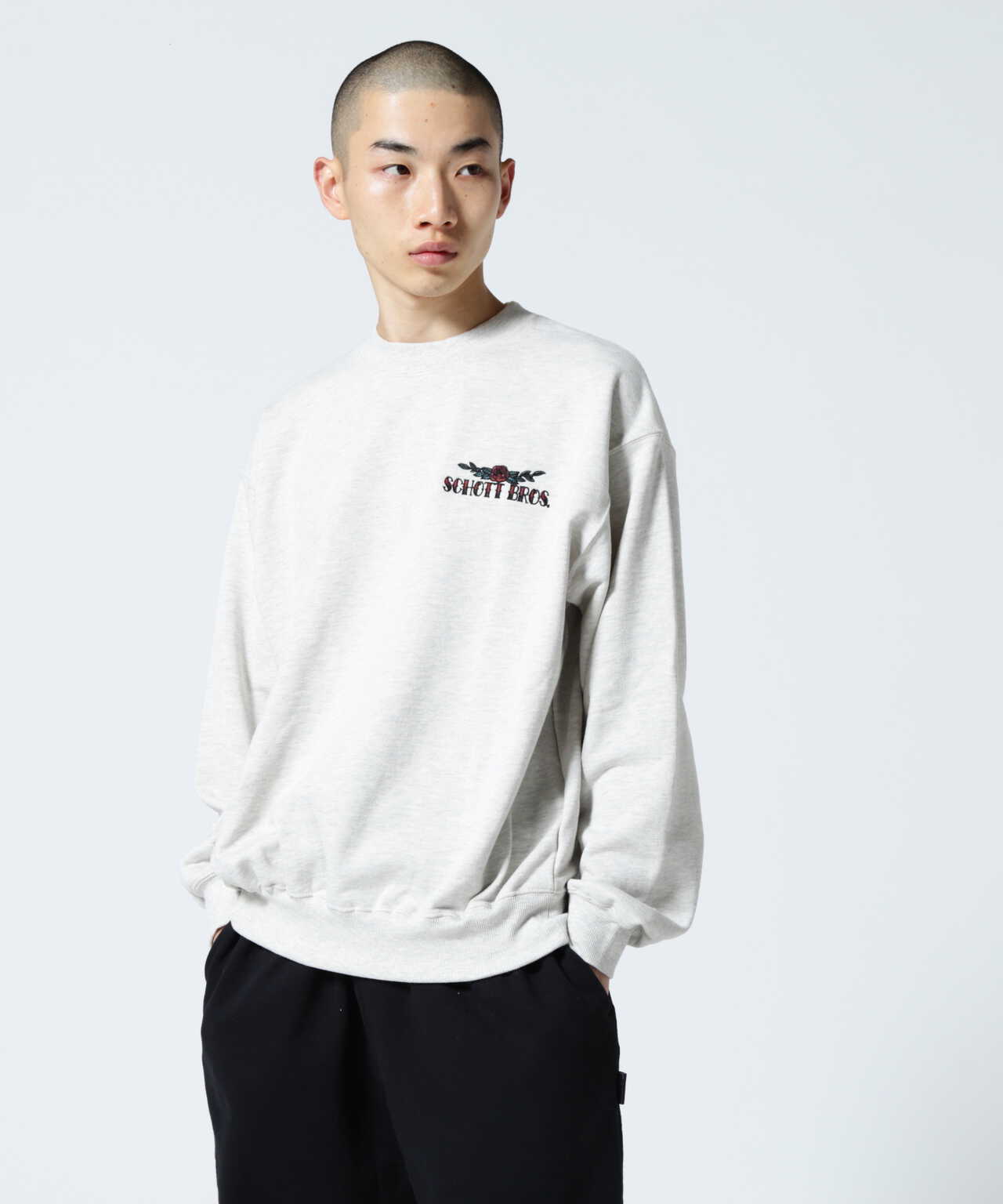 【直営店舗限定】CREWSWEAT SHAKEHAND＆PANTHER/クルースウェット シェイクハンド＆パンサー