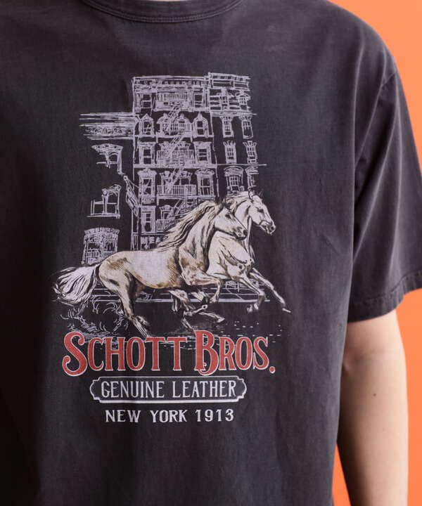 S/S T-SHIRT "HORSE IN NEW YORK"