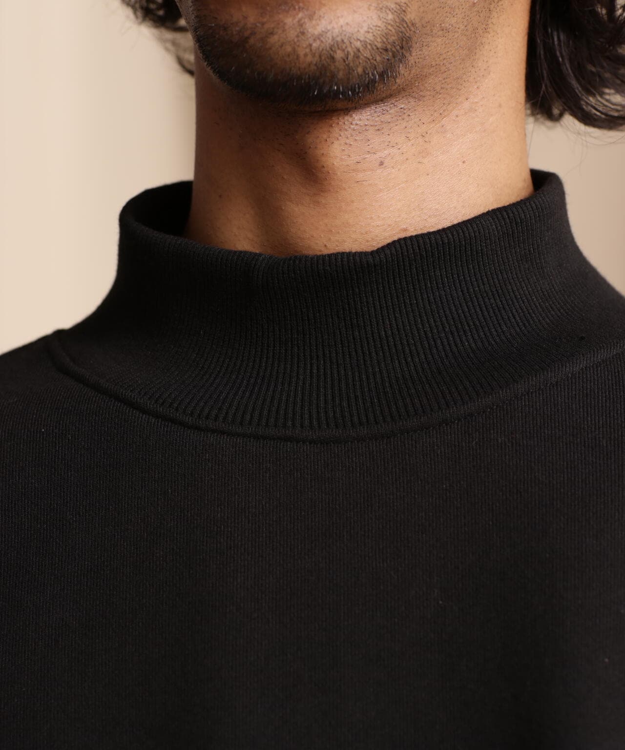 MOCK NECK SWEAT BASIC LOGO/モックネックスウェット ベーシックロゴ