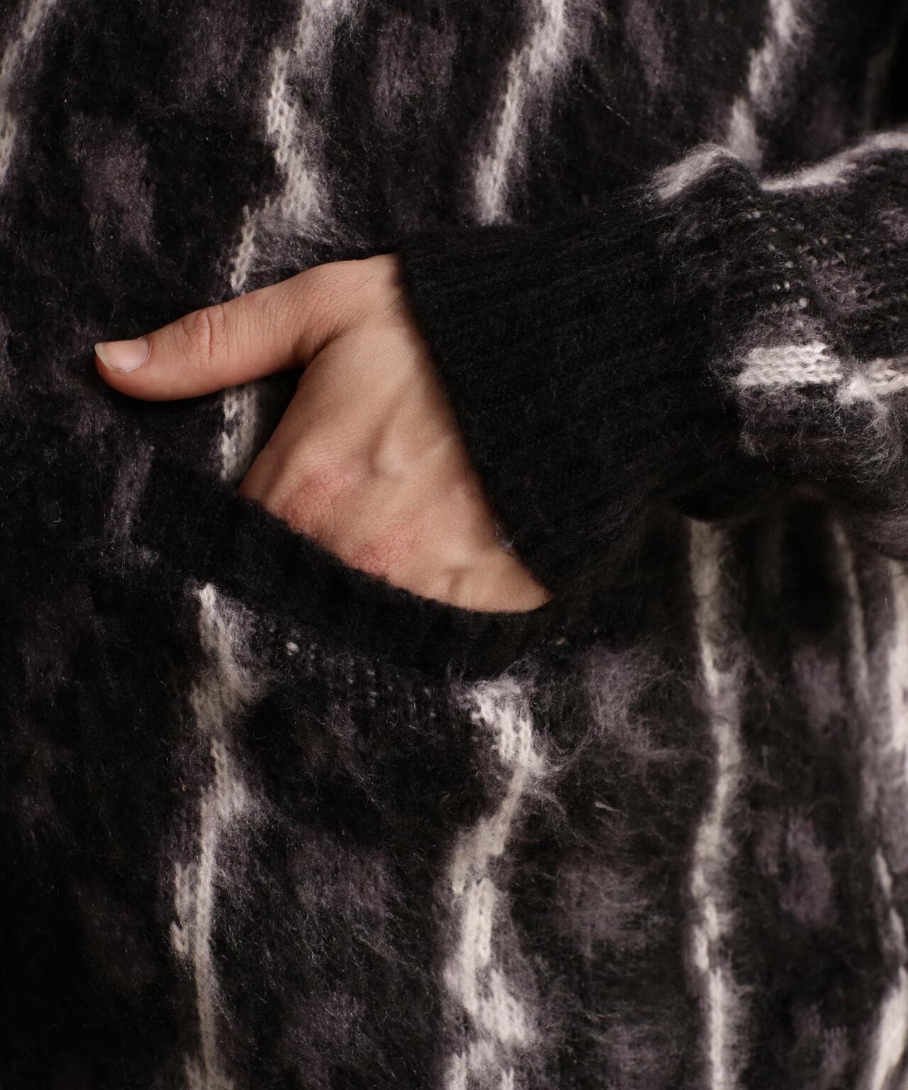 SHAGGY KNIT CARDIGAN THUNDERBOLT PANTHER/シャギーニットカーディガン サンダーボルトパンサー