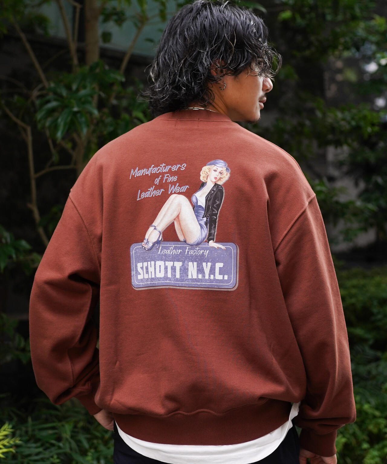 CREW SWEAT PINUP GIRL/クルースウェットピンナップガール