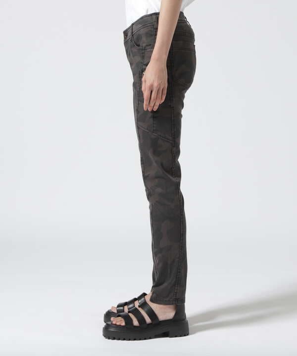 カモサテンストレッチパンツ/ CAMO SATIN STRETCH PANTS