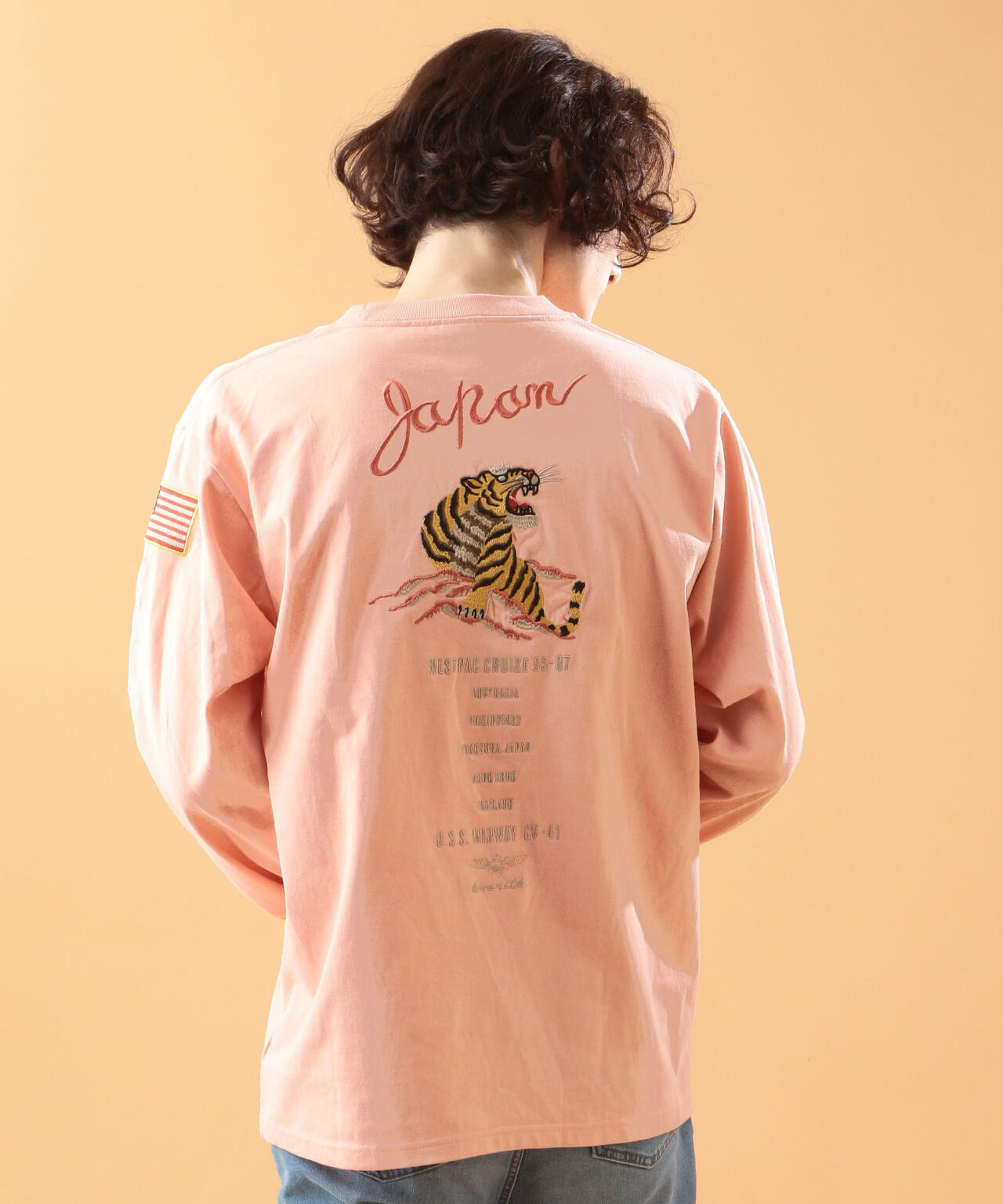 スーベニア ロングスリーブ Tシャツ/ SOUVENIR LONG SLEEVE T-SHIRT 