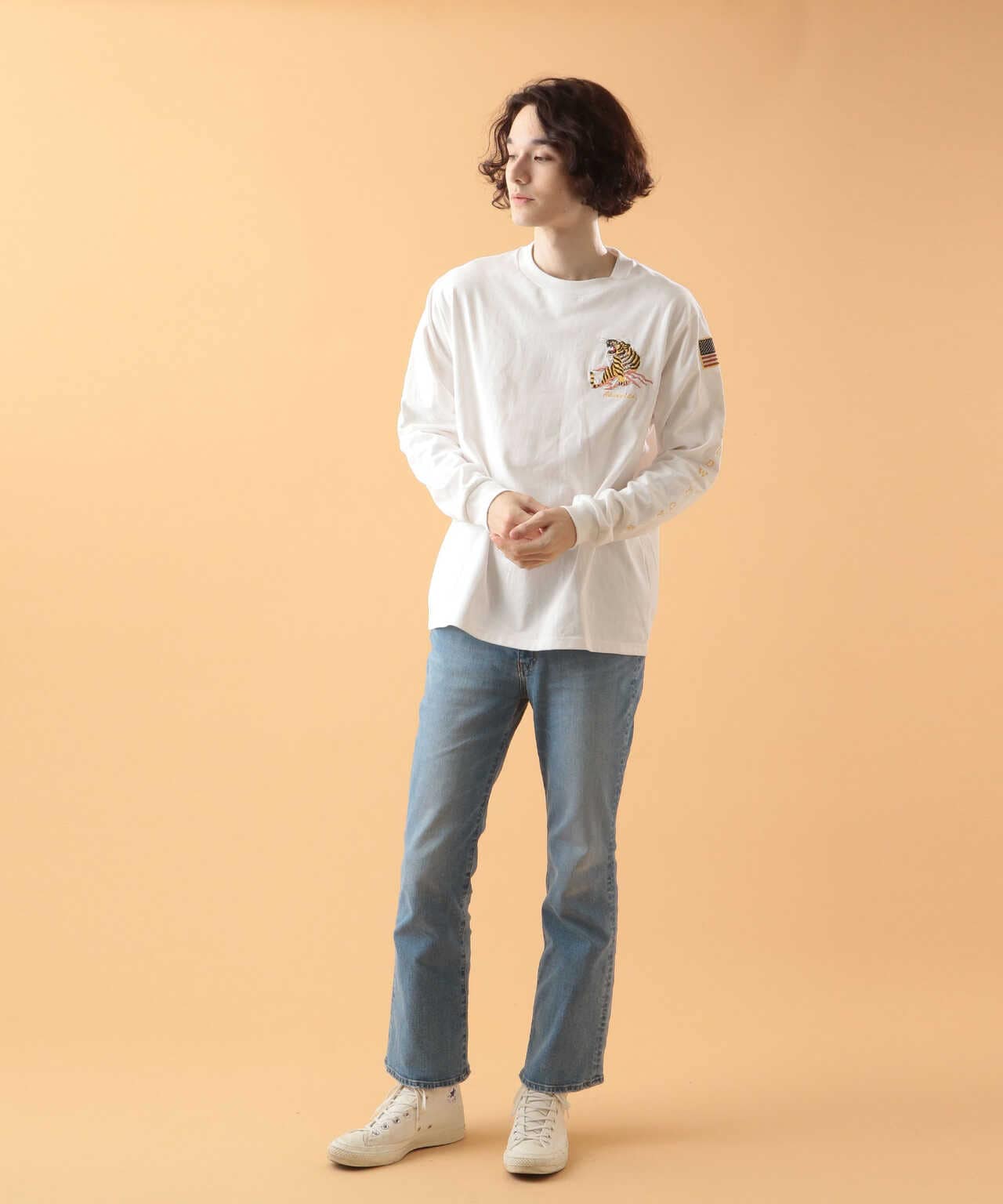 スーベニア ロングスリーブ Tシャツ/ SOUVENIR LONG SLEEVE T-SHIRT | AVIREX ( アヴィレックス ) | US  ONLINE STORE（US オンラインストア）