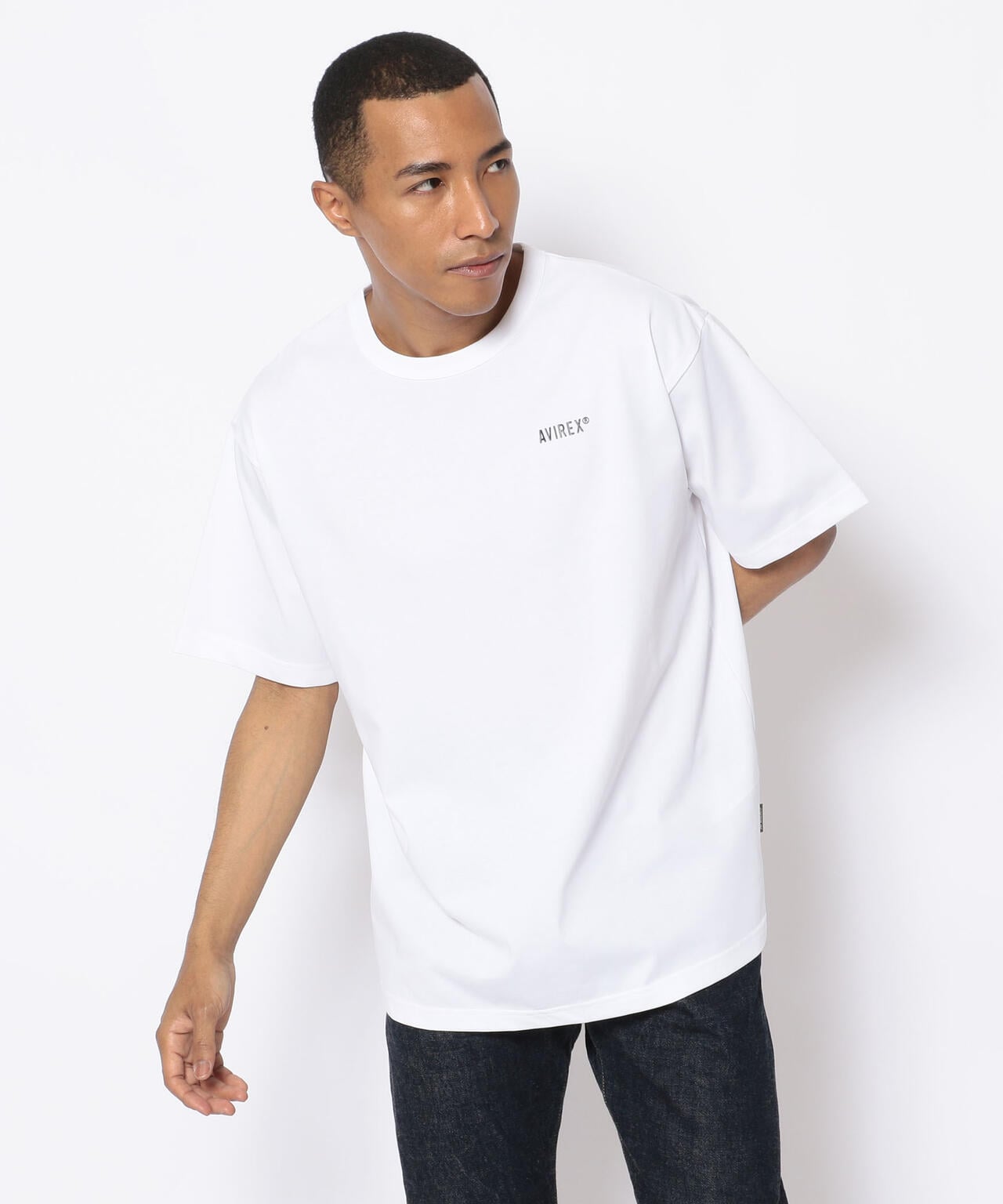 Tシャツ　AVIREX　Tシャツ/カットソー(半袖/袖なし)