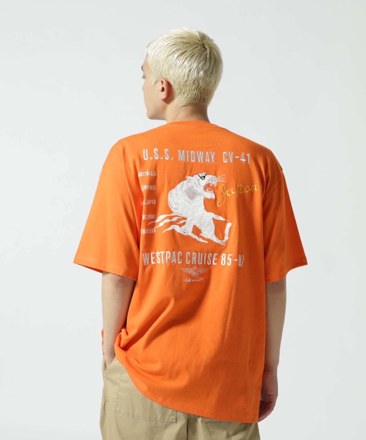 直営店限定》スーベニア ホワイト タイガー Tシャツ / SOUVENIR EHITE 