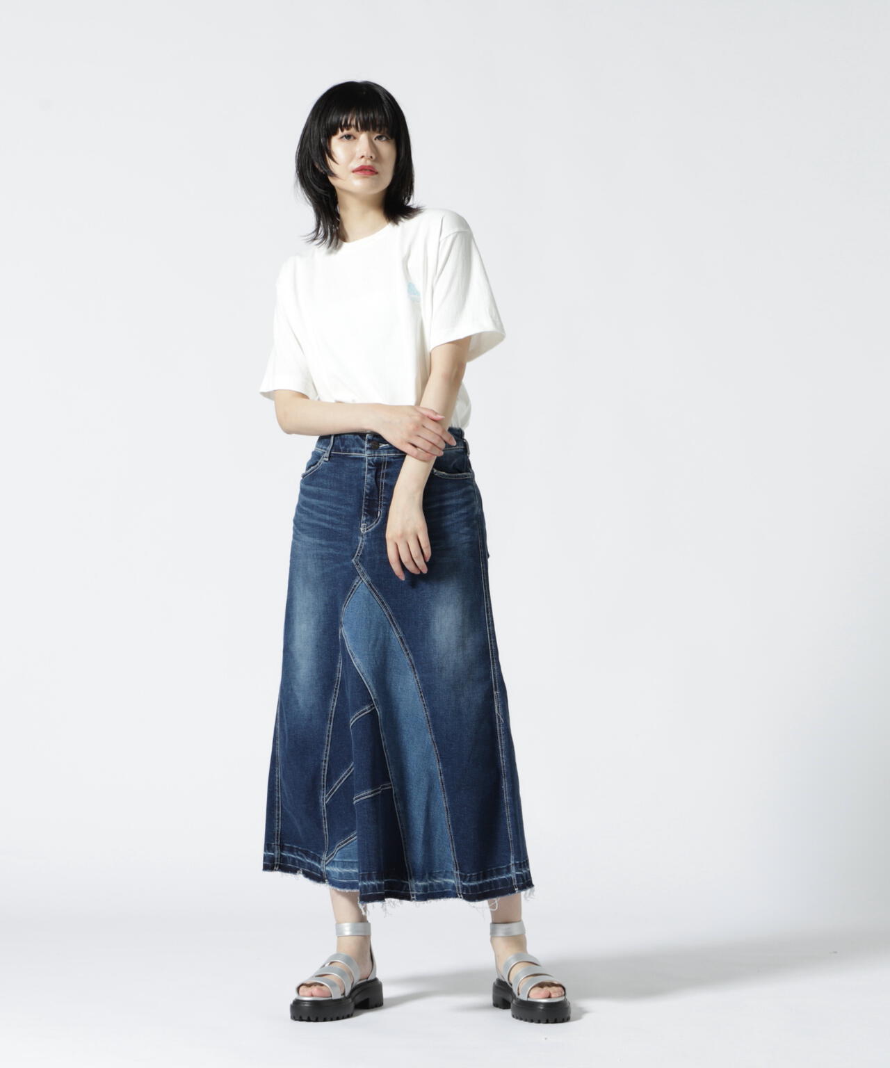 ロングスカート大幅限定値下げ 即完売リメイクデニムスカート /denim skirt