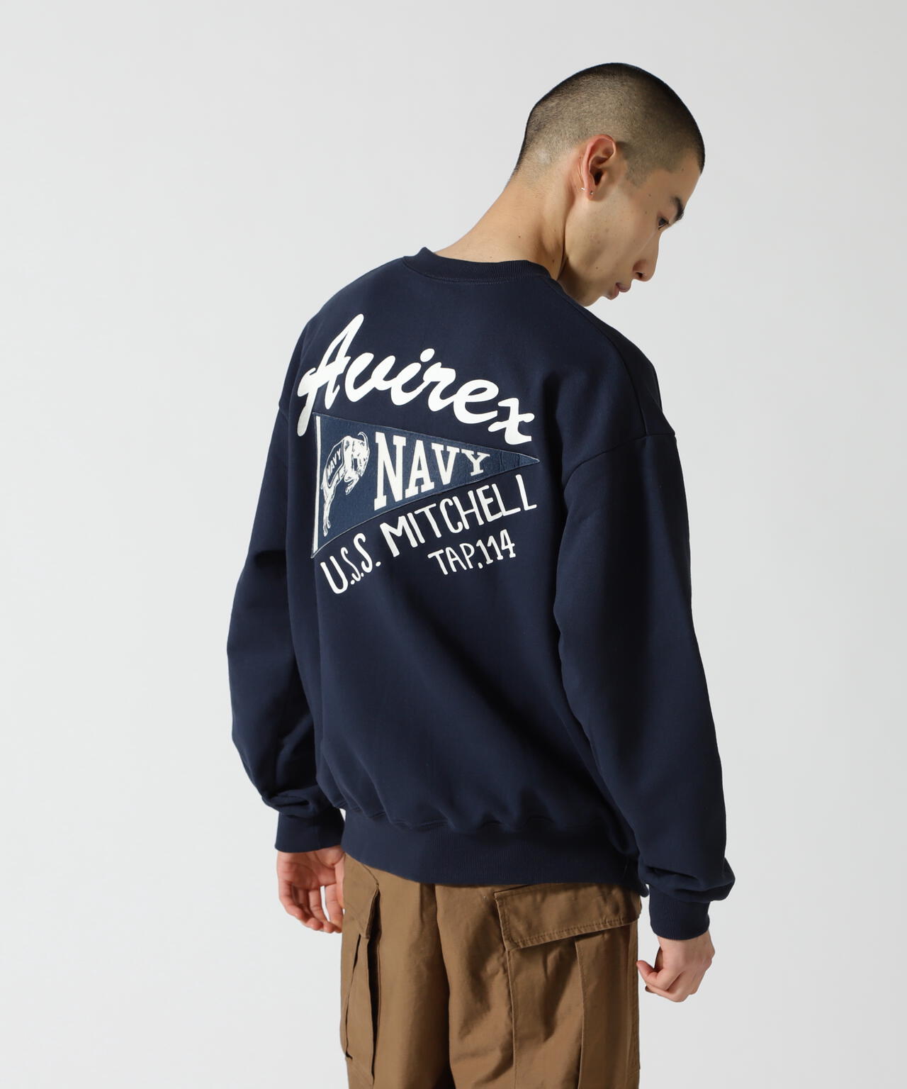 WEB&DEPOT限定》HENLY NECK PENANT PATCHED SWEAT | AVIREX