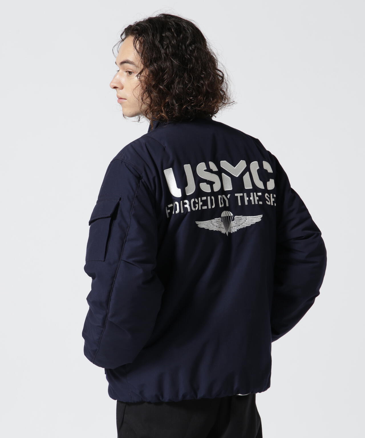 新品【アヴィレックス】 USMC UTILITY パディングジャケット 紺 XL