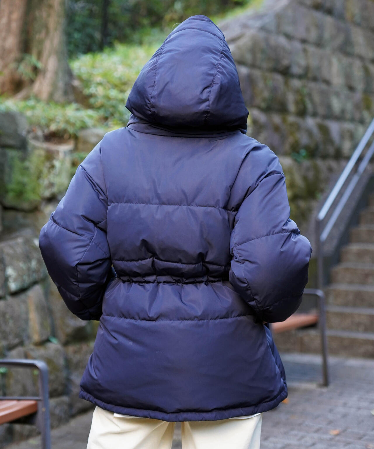 ≪直営店限定≫WEST DRAWSTRING DOWN JACKET/ ウエストドローストリング ダウンジャケット