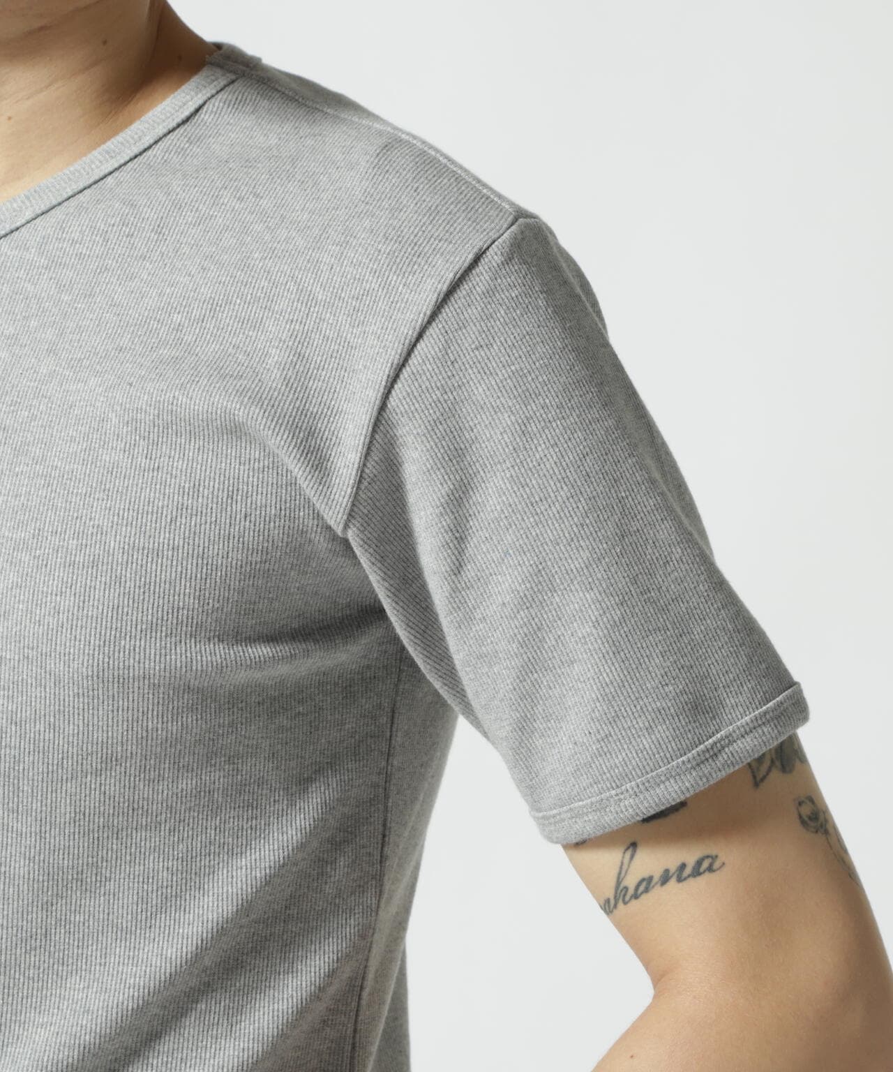 《DAILY/WEB限定》RIB S/S V-NECK T-SHIRT/同色プリント リブ 半袖 ブイネック Tシャツ  デイリーウェア