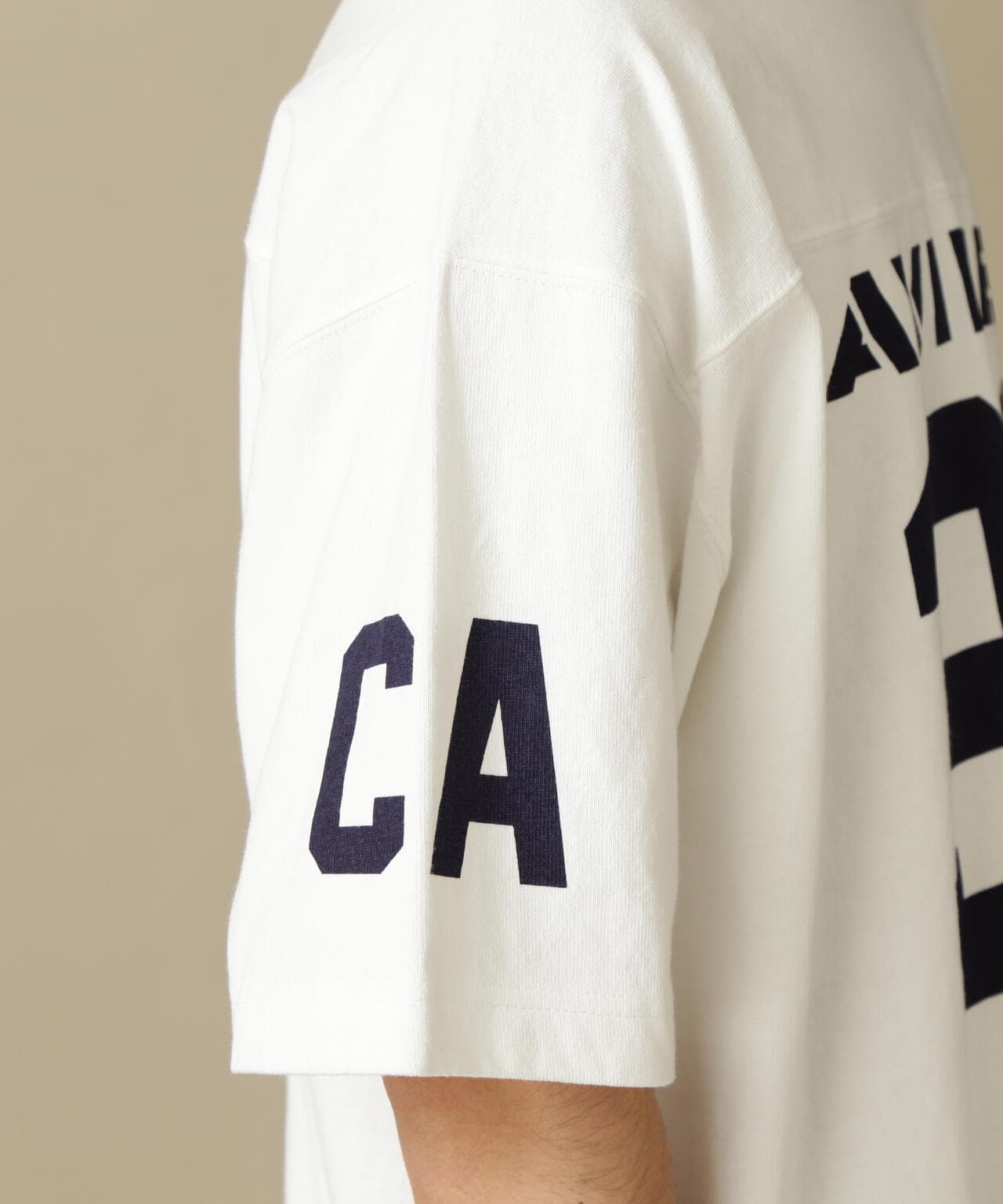 US-CA FOOTBALL S/S T-SHIRT / フットボール Tシャツ | AVIREX 