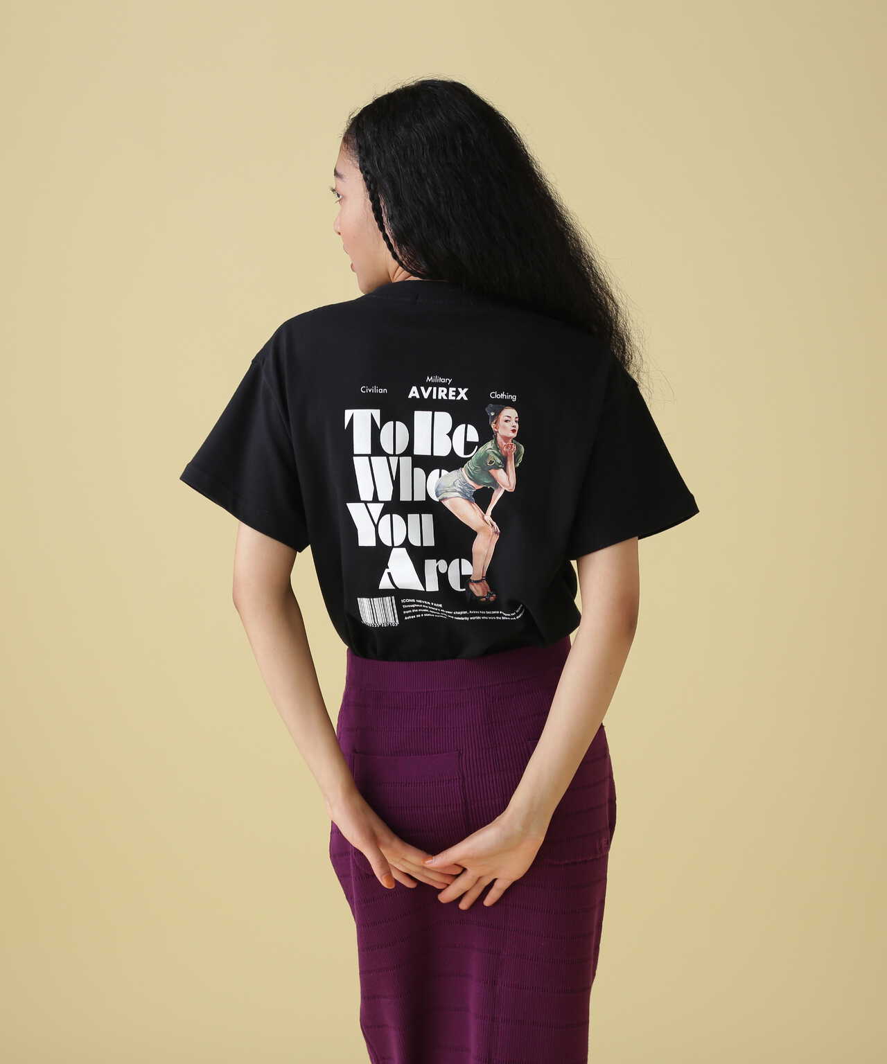 COLOR PINUP GIRL PRINT T-SHIRT/ カラーピンナップガールTシャツ 