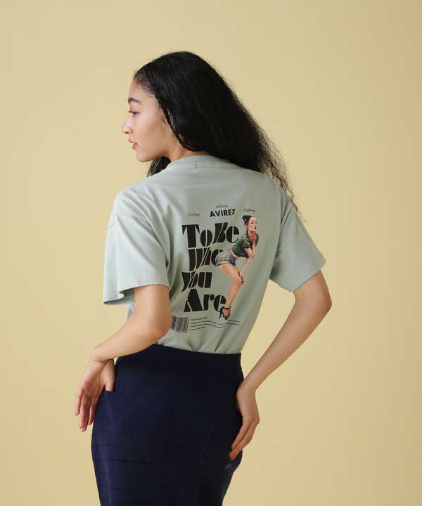 COLOR PINUP GIRL PRINT T-SHIRT/ カラーピンナップガールTシャツ