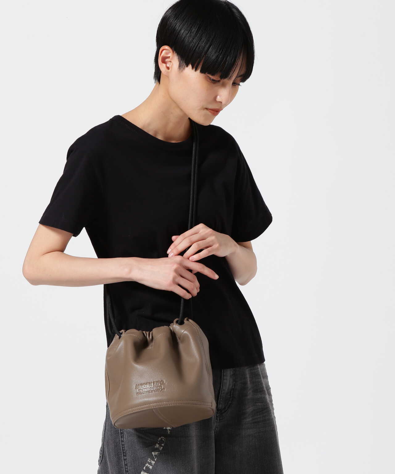 直営店限定》FAKE LEATHER DREWSTRING BAG/ フェイクレザー ドロー