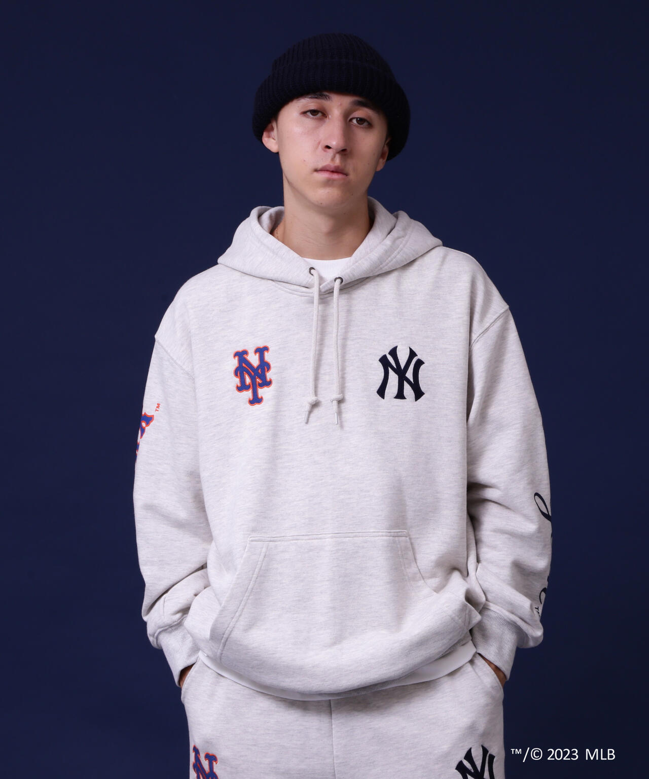 KITH(キス)×MLB ヤンキース パーカーL アメリカ限定